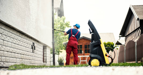 Best Sidewalk and Walkway Cleaning  in Atasdero, CA